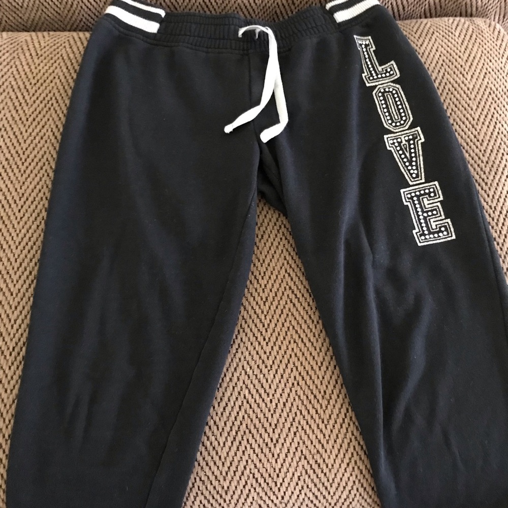 Black sweatpants